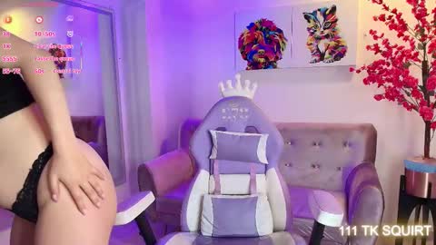 Snapshot of antonella_wiild chatting on September 30, 4:40 am Antonella online show from September 30, 4:40 am