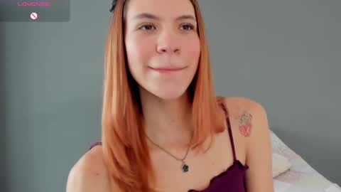 Snapshot of antonellarossii_ chatting on September 10, 2:28 pm Antonella online show from September 10, 2:28 pm