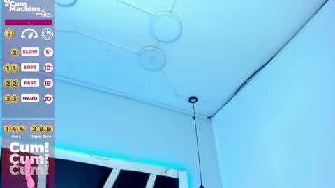 A N T O N E L L E  online show from February 23, 1:45 pm