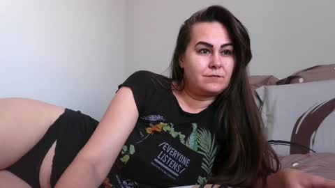 Snapshot of antonia1313 chatting on January 26, 7:32 am Antonia online show from January 26, 7:32 am