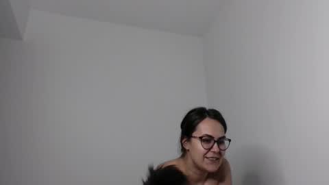 Snapshot of antonia1313 chatting on March 3, 4:43 pm Antonia online show from March 3, 4:43 pm