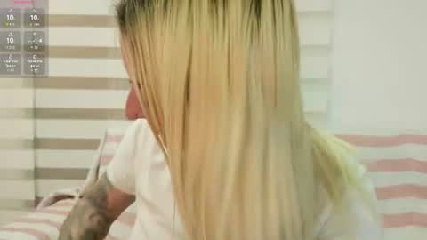 Antonia online show from July 22, 1:17 am