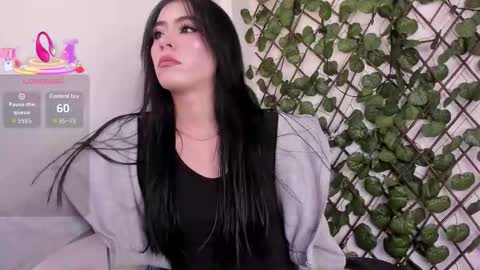 Snapshot of anya_belth chatting on October 13, 6:43 pm anya_belth online show from October 13, 6:43 pm