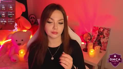 Snapshot of aphelia__dream_ chatting on October 20, 2:42 pm Aphelia online show from October 20, 2:42 pm