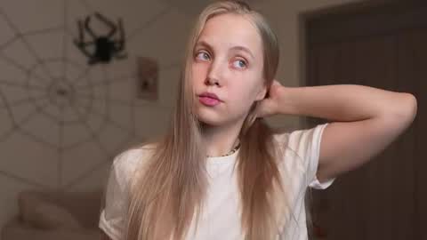  REYNA  next stream on December 3rd online show from October 26, 3:29 pm