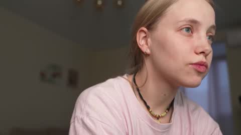  REYNA  next stream on December 3rd online show from November 30, 7:01 am