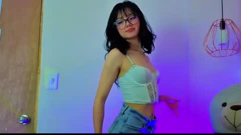   online show from July 3, 12:44 pm