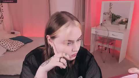 April online show from October 13, 4:09 pm