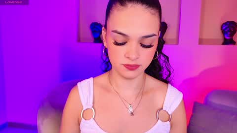 Snapshot of aprilrhodes_ chatting on February 2, 11:21 pm April Rhodes online show from February 2, 11:21 pm