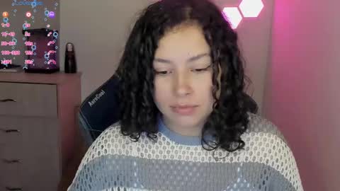 Snapshot of aqua_emilly chatting on February 21, 1:55 am aqua emilly online show from February 21, 1:55 am