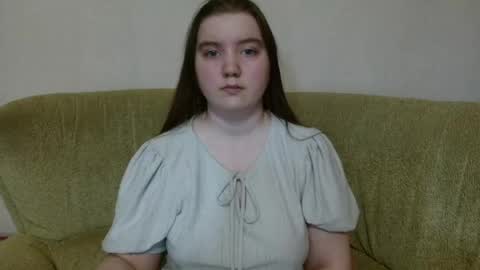Josefin online show from June 7, 9:49 am