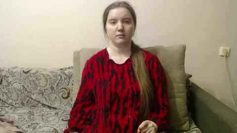 Josefin online show from March 13, 1:12 pm