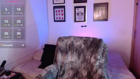 Snapshot of arabella_stone chatting on September 15, 3:37 am Arabella online show from September 15, 3:37 am