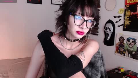 Snapshot of arabella_stone chatting on December 30, 2:31 am Arabella online show from December 30, 2:31 am