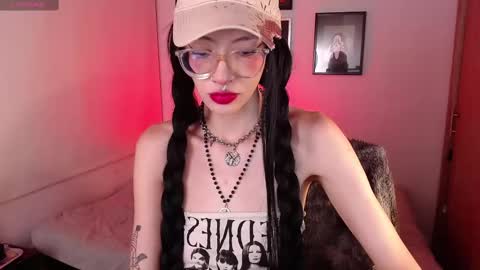 Snapshot of arabella_stone chatting on October 7, 4:06 am Arabella online show from October 7, 4:06 am