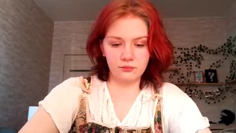 Sarah online show from June 17, 11:33 am