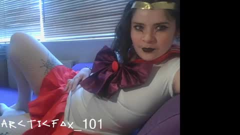 Daisy online show from April 3, 12:36 pm