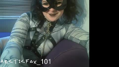 Daisy online show from April 4, 12:37 pm