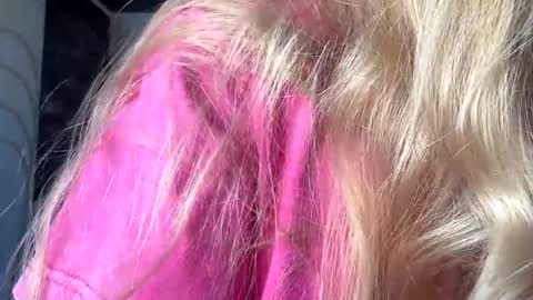 Amelia online show from October 30, 6:49 am