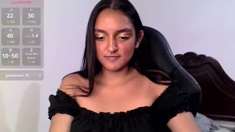Snapshot of ari_20_ chatting on September 30, 10:47 pm Bella online show from September 30, 10:47 pm
