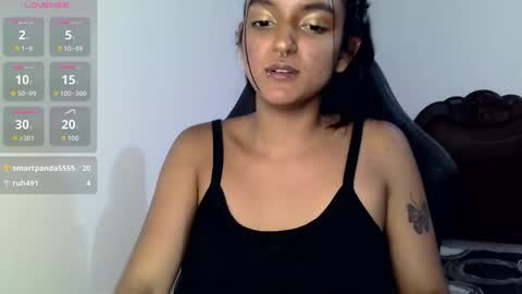 Snapshot of ari_20_ chatting on September 28, 1:23 am Bella online show from September 28, 1:23 am