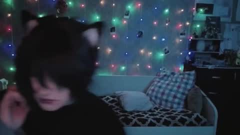 Ahri online show from December 19, 5:49 pm