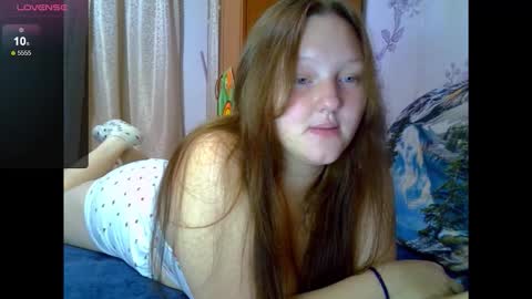 Snapshot of aria__dark chatting on September 9, 10:42 pm Aria online show from September 9, 10:42 pm