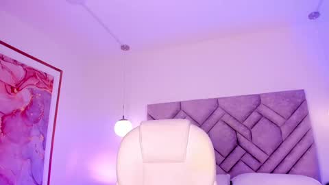 Snapshot of aria_moont chatting on October 7, 7:51 pm I OOT online show from October 7, 7:51 pm