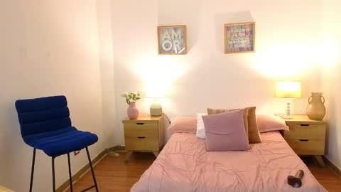 ariaa_23 online show from March 31, 2:50 pm