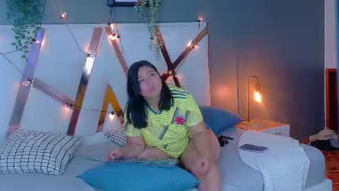 A R I A  B E N E T T  online show from July 8, 7:54 am
