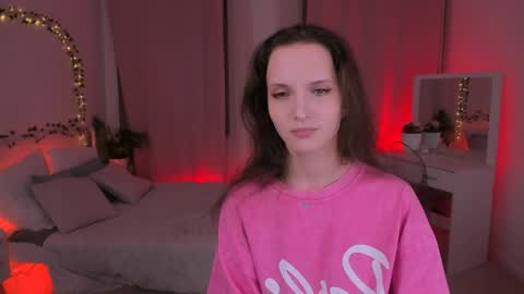 Snapshot of ariadna_s chatting on January 12, 10:33 pm Ariadna online show from January 12, 10:33 pm