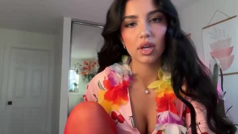 Aria  online show from October 23, 3:18 pm