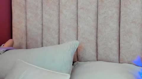 Snapshot of ariana__clauss chatting on October 17, 10:57 pm ariana__clauss online show from October 17, 10:57 pm