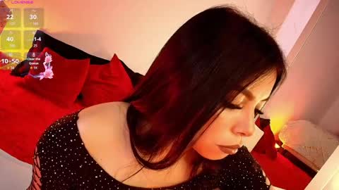 ariana_castillo__ online show from April 7, 12:40 pm