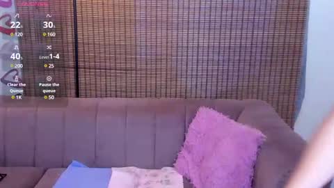 Snapshot of ariana_cross_ chatting on March 9, 1:59 pm Ariana Cruz online show from March 9, 1:59 pm