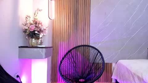 Snapshot of ariana_jhonson11 chatting on February 22, 12:40 pm Ariana online show from February 22, 12:40 pm