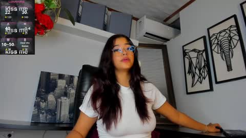 Ariana  online show from January 15, 4:25 am