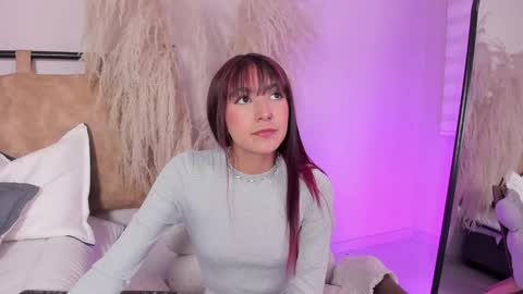 Snapshot of ariana_rosse__ chatting on December 22, 2:38 pm Ariana  online show from December 22, 2:38 pm