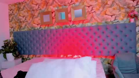 Ari  online show from September 16, 4:42 am