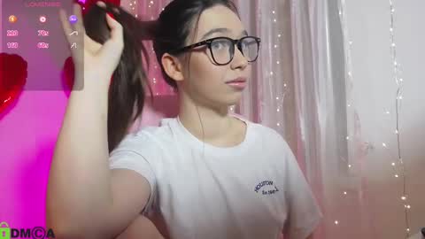 Snapshot of arianahot777 chatting on February 18, 7:43 pm arianahot777 online show from February 18, 7:43 pm