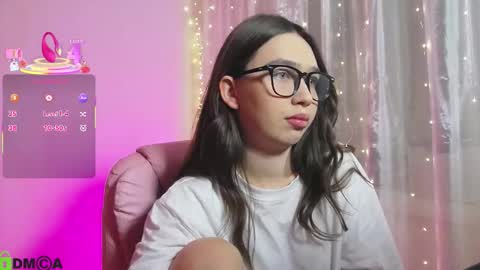 Snapshot of arianahot777 chatting on October 9, 5:17 pm arianahot777 online show from October 9, 5:17 pm