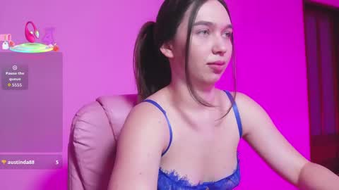 arianahot777 online show from April 13, 11:27 pm