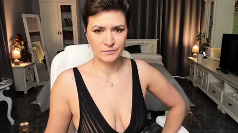 Ana online show from January 6, 8:14 am