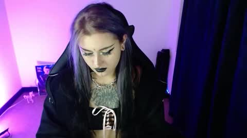 help me 100 hands up my OF is Free  online show from February 25, 1:26 am