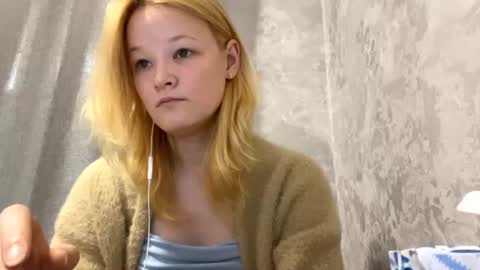 Kira online show from July 23, 9:06 am