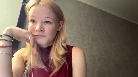 Kira online show from July 20, 10:39 am