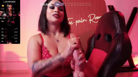 Snapshot of arianna__smith_ chatting on February 14, 8:26 pm Arianna online show from February 14, 8:26 pm
