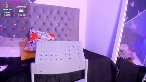    online show from March 6, 9:31 pm