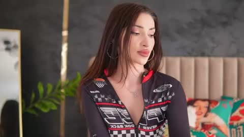 arianna_moonx online show from July 28, 2:13 pm