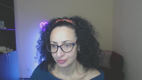 Snapshot of arianna_tifany chatting on February 14, 6:34 am Arianna online show from February 14, 6:34 am